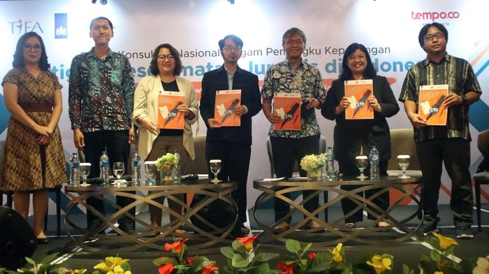 Forum Mitigasi Keselamatan Jurnalis di Indonesia Yayasan TIFA dalam Program Jurnalisme Aman merangkum sejumlah temuan masih adanya kekerasan yang dialami jurnalis. Temuan bertajuk Laporan Assessment Regional Meeting: Penanganan Kekerasan terhadap Jurnalis di Tiga Wilayah Indonesia, menyebut masih kurangnya kebebasan jurnalis di Tanah Air. Oleh sebab itu, Yayasan TIFA menggandeng Tempo Media Group menggelar pertemuan Forum Konsultasi Nasional Ragam Pemangku Kepentingan: ‘Mitigasi Keselamatan Jurnalis di Indonesia’, yang diselenggarakan di Hotel Ashley, Jakarta Pusat, Rabu (17/5/2023).