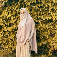 Inara dan Virgoun menikah pada 14 Desember 2014. Dari pernikahan tersebut keduanya sudah dikaruniai tiga orang anak yaitu Starla Rhea Idola Virgoun, Faithlee As-syair Virgoun, dan Terang Sharique Virgoun. Foto: Dok. Instagram @mommy_starla.