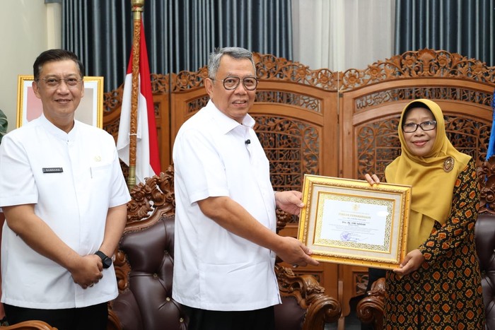 Gercep Bantu Korban Kecelakaan Guci, Walkot Tangsel Puji Pemkab Tegal