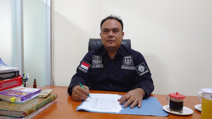 Kepala UPTD Pengawasan Ketenegakerjaan Cilegon, Agung Ardiansyah (M Iqbal-detikcom)