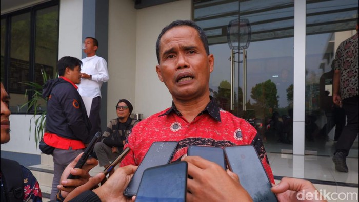 Komisioner KPU Banten Agus Sutisna