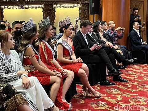 Konferensi pers grand final Puteri Indonesia 2023 Konferensi pers grand final Puteri Indonesia 2023 dihadiri oleh Miss International 2022, Jasmin Selberg dari Jerman Miss Supranational 2022, Lalela Mswane dari South Africa dan Miss Charm 2023, Luma Russo dari Brasil.