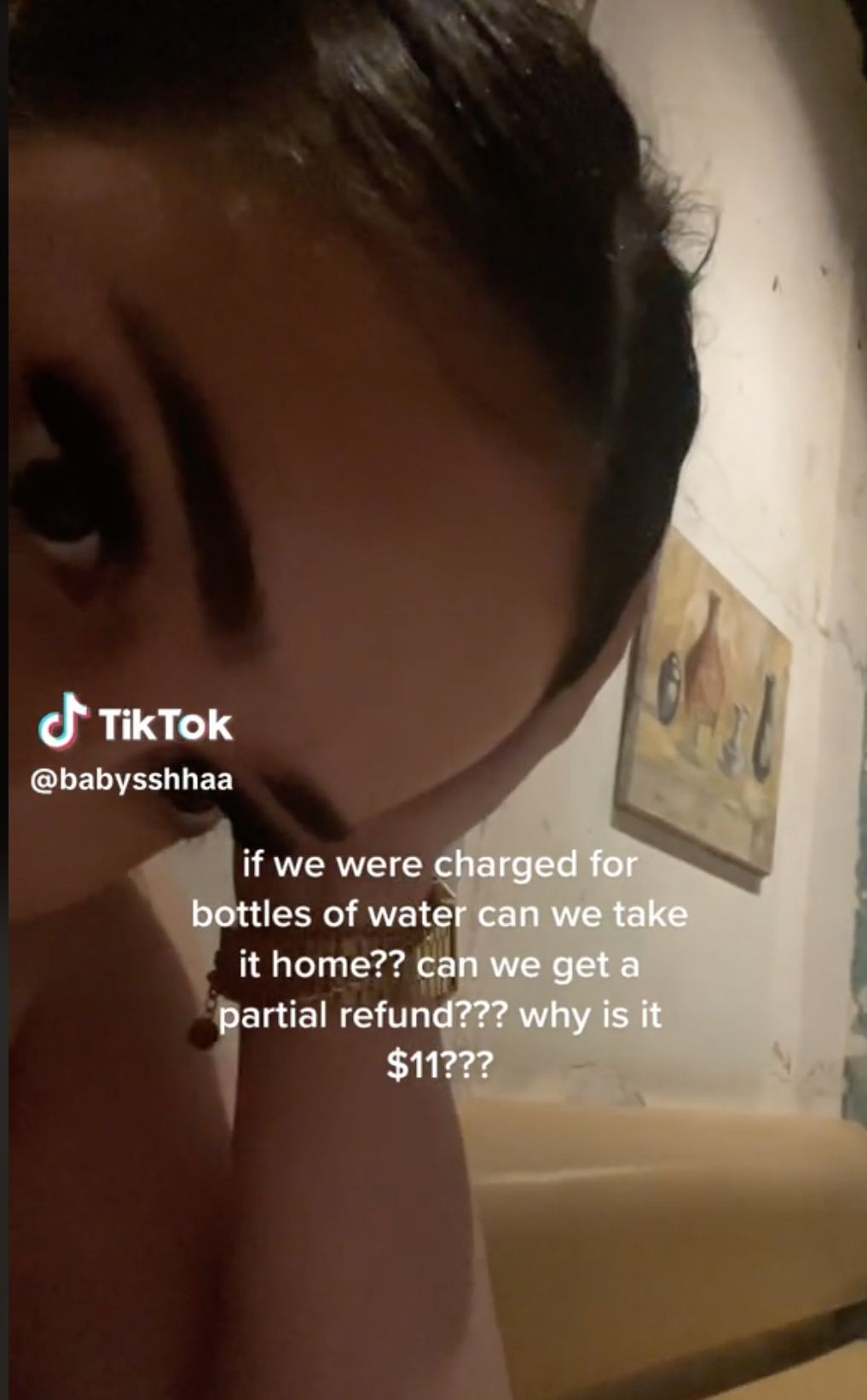 Makan di Resto, Pelanggan Bingung Lihat Tagihan Air Putih Rp 109 Ribu