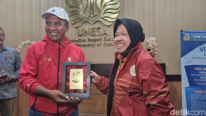 Mensos Risma di Unesa