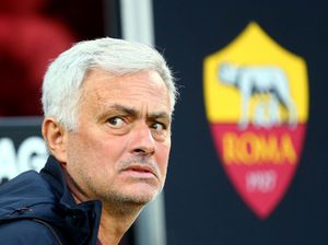 AS Roma Kembali Mau Gembosi MU