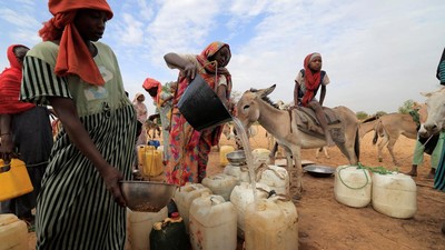 Perjuangan Warga Sudan Mencari Air Bersih di Pengungsian