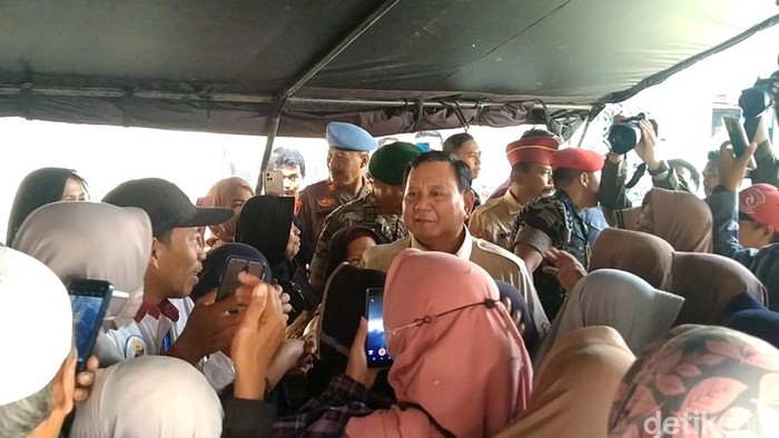 Prabowo di Koramil 02 Pekalongan Timur, Jumat (19/5/2023).