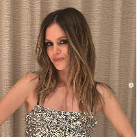 Rachel Bilson menyampaikan sebuah pekerjaan akting telah diberikan padanya sebelum dia tampil di podcast Broad Ideas dan berbicara soal posisi seks favoritnya. Namun kini pekerjaan itu ditarik darinya. Foto: Instagram
