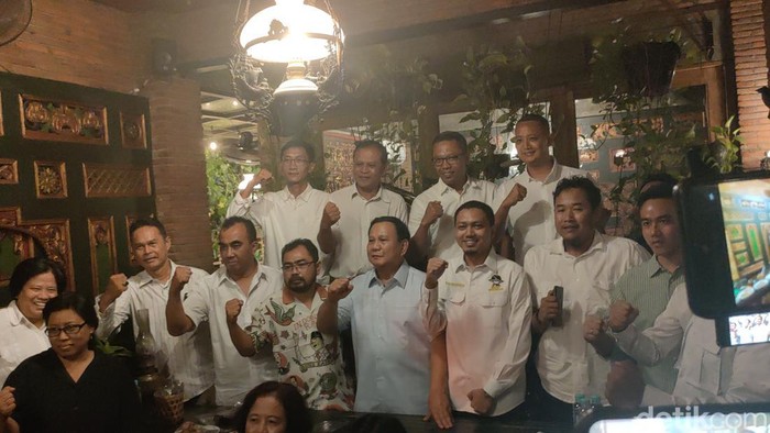 Relawan Gibran dan Jokowi di Solo dukung Prabowo Subianto jadi capres 2024. Foto diunggah Jumat (19/5/2023)