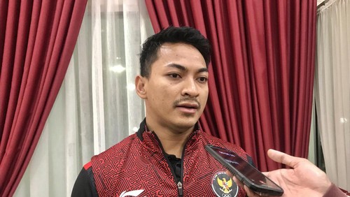 Karateka kebanggan Indonesia asal NTB Ahmad Zigi Zaresta Yuda saat ditemui di Mataram, Kamis (18/5/2023) malam. (Helmy Akbar/detikBali)