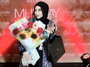 Kisah Selebgram Surabaya Sempat Bangkrut Kini Raup Puluhan Juta dari Parfum