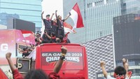 Arak-arakan akan berputar di Bundaran HI, kemudian melalui Jl Jenderal Sudirman dan masuk pintu VIP Barat Gelora Bung Karno (GBK).