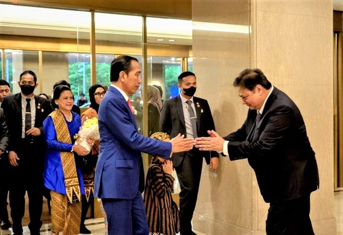 Airlangga Dampingi Jokowi Hadiri Pertemuan Bilateral-KTT G7 di Jepang
