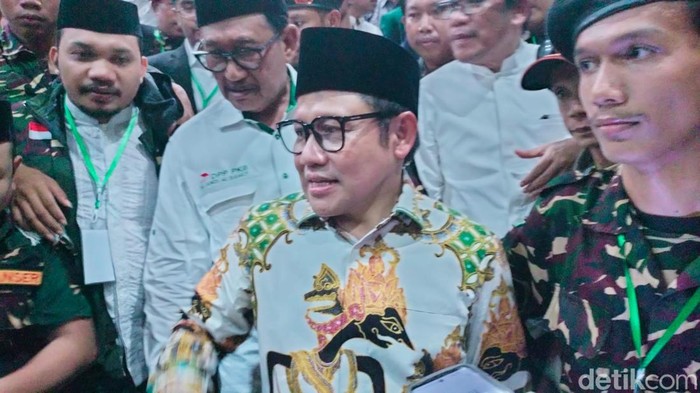 Cak Imin saat menghadiri Haul yang ke-X KH. Muh. Harisah di Gedung Manunggal, Jalan Sudirman, Kota Makassar