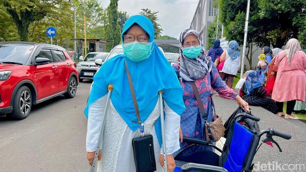 Calon haji lansia dari kota Bandung bakal berangkat haji tahun ini.