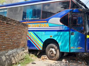 Perusahaan Bus yang Tabrak Mobil-Motor dan Masjid Bakal Diperiksa
