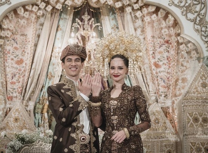 Enzy Storia