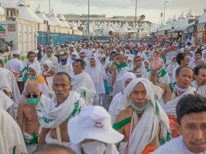 Tata Cara Salat bagi Lansia selama Ibadah Haji