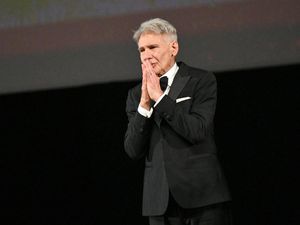 Heboh Harrison Ford Bertingkah Bak Diva di Lokasi Syuting