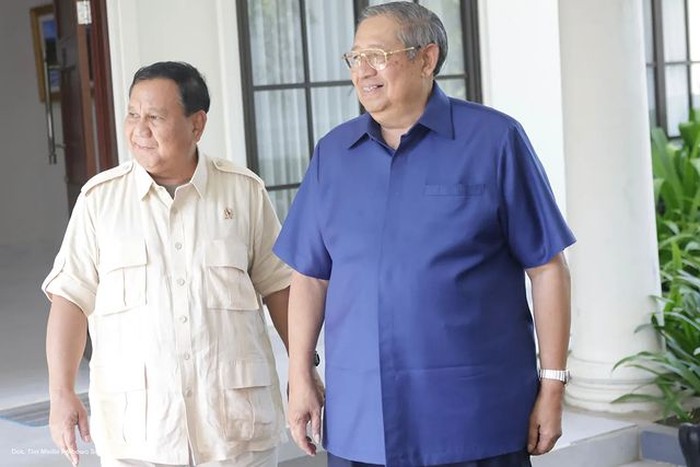 Ketua Umum Partai Gerindra Prabowo Subianto bertemu Presiden ke-6 RI, Susilo Bambang Yudhoyono (SBY) di Kabupaten Pacitan. (Instagram @prabowo)