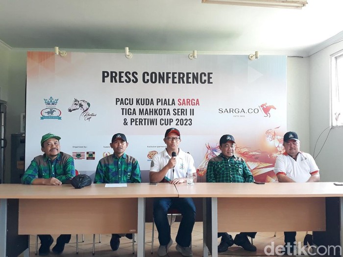 Konferensi pers Kejurnas Pacu Kuda Piala Tiga Mahkota Pordasi Seri 2 & Piala Pertiwi Tahun 2023 di Stadion Sultan Agung (SSA) Bantul, DIY, Sabtu (20/5/2023).