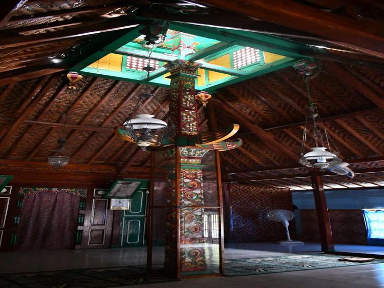 Wujud 1 Tiang Penopang Masjid Berusia Ratusan Tahun di Banyumas