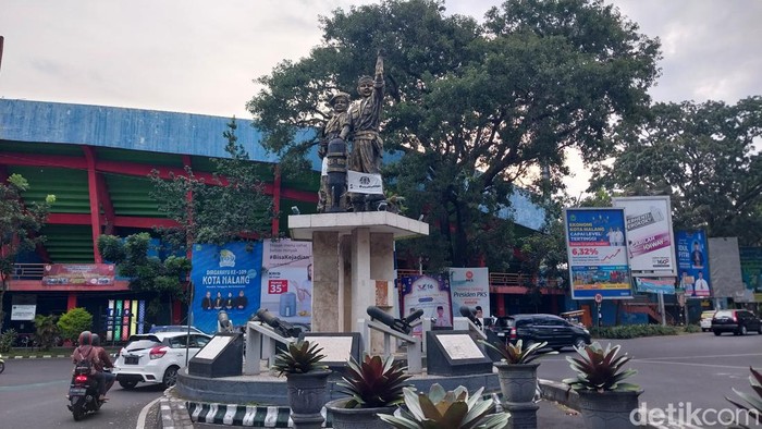 Monumen TGP di Kota Malang yang akan digeser oleh Pemkot.