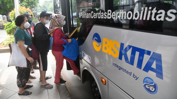 Trans Depok Gratis Selama Setengah Tahun: Nikmati Kenyamanan Bertransportasi selama Uji Coba Biskita