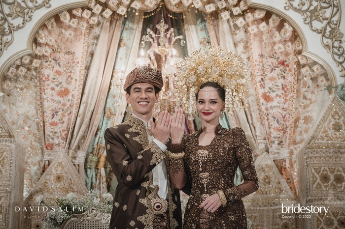 Pernikahan Enzy Storia