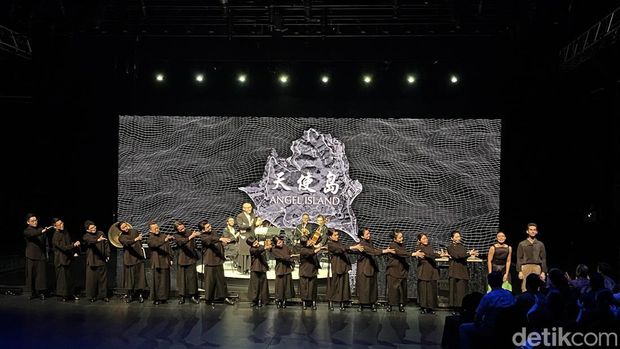 Pertunjukan Angel Island di Singapore International Festival of Arts (SIFA) 2023