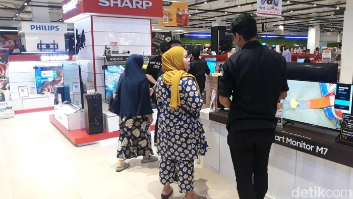 Transmart Full Day Sale Cempaka Putih
