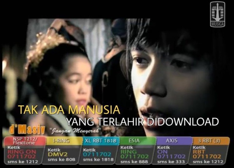 Lihat kumpulan meme ini bisa bikin kamu jadi lupa lirik asli lagu-lagu hits Indonesia berikut.