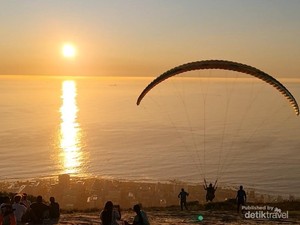 6 Tempat Paling Epik untuk Beburu Sunset di Cape Town