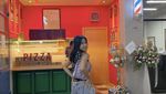 Adinda Thomas Akan Menikah, Ini Gayanya Saat Makan Pizza hingga Pasta