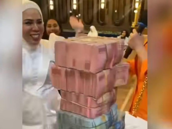 Arisan mewah di Makassar.