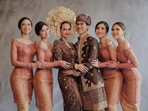 Arti Bridesmaid Dalam Pernikahan dan Tugasnya
