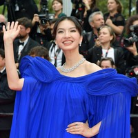 Raline Shah menjadi salah satu tamu pemutaran perdana film ‘Killers of the Flower Moon’ yang digelar dalam rangkaian Cannes Film Festival 2023, Sabtu (20/5/2023), di Palais des Festivals, Cannes, Prancis. Film yang diadaptasi dari kisah nyata itu digarap oleh sutradara kondang Martin Scorsese. (Foto: Dominique Charriau/WireImage)