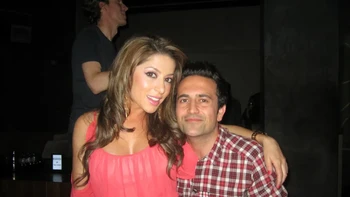 Ini Khanzar dengan sang suami. Hubungan mereka diduga tengah bermasalah saat ini. Foto: Getty Images