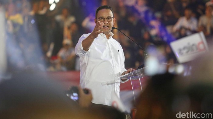 Bakal Calon Presiden Antes Baswedan menyampaikan pitado kebangsaan di acara ‘Temu Kebangsaan Relawan’. Yuk simak liputannya.