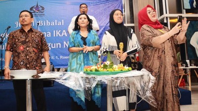 Momentum Untuk Saling Bertukar Gagasan