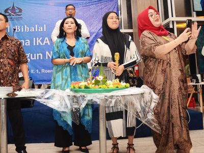 Momentum Untuk Saling Bertukar Gagasan