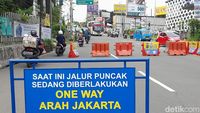 Lalin Padat, One Way Puncak Bogor Arah Jakarta Diterapkan