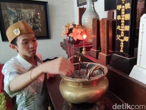 Peringatan Tragedi 98 di Semarang, Ada Rujak Pare Sambel Kecombrang Sarat Makna
