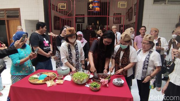 Peringatan Tragedi 98 di Pecinan Semarang, Minggu (21/5/2023).