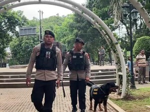 Kala Anjing Pelacak Ikut Jaga Wisatawan Lembang dari Gangguan