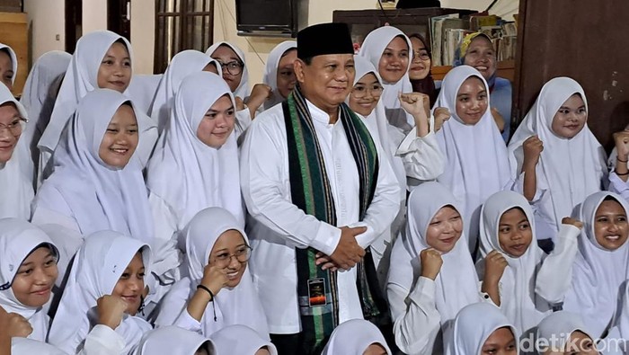 prabowo subianto ke ponpes bahrul ulum jombang