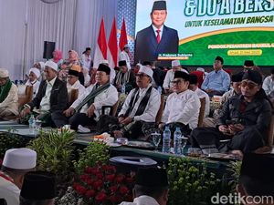 Prabowo Beberkan Kunci Kemajuan Indonesia di Ponpes Tambakberas Jombang