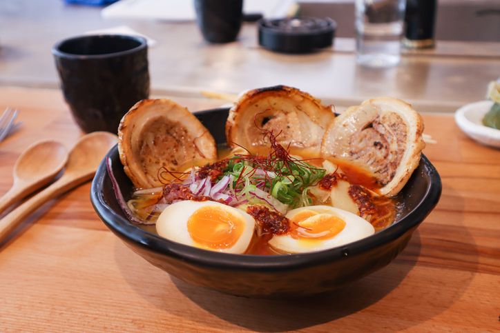 Slurrp! Ini 5 Bahan Rahasia Kelezatan Ramen Otentik Jepang