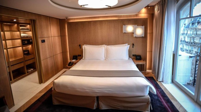 Sadarkah bahwa setiap masuk kamar hotel selalu saja spreinya berwarna putih? Ternyata ini alasannya.