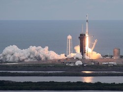 Kecelakaan Roket SpaceX Undur Penerbangan Astronaut ke ISS